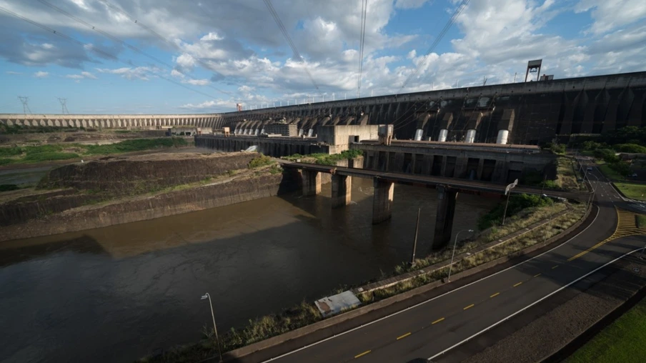 Itaipu atingiu em julho maior produtividade da história em um mês