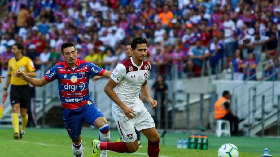 Fluminense bate o Fortaleza fora de casa e respira no Brasileirão