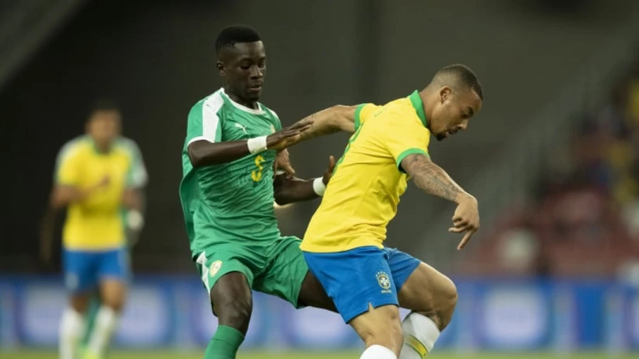 Brasil e Senegal empatam em amistoso em Singapura