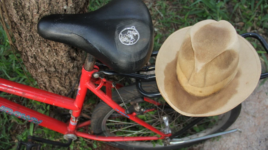 Homem que morreu ao cair de bicicleta ainda não foi identificado