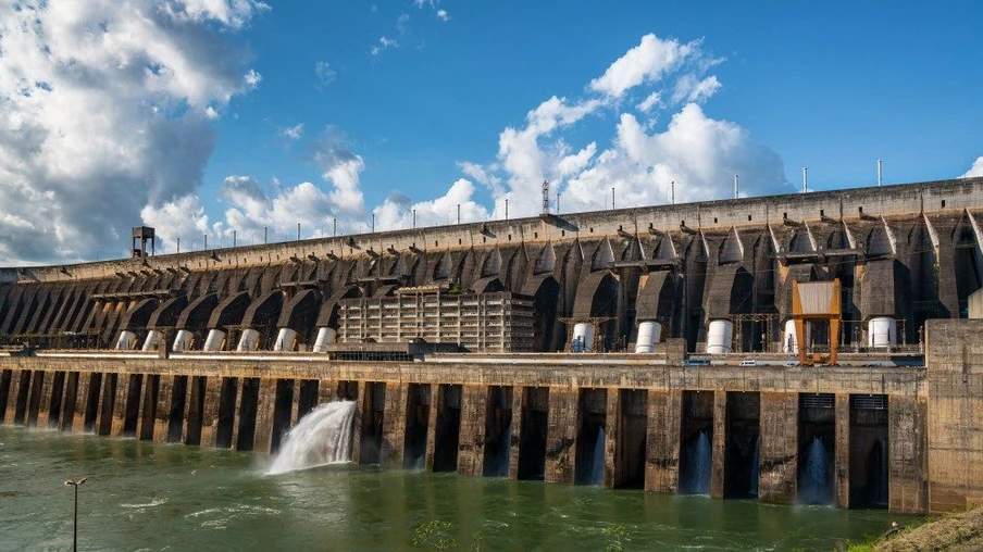 Usina de Itaipu encerrará o ano com recorde de produtividade