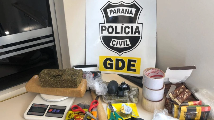 Polícia Civil prende suspeita que preparava kit cadeia