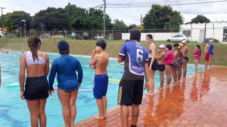 Quase 1000 crianças participam da colônia de férias em Foz do Iguaçu