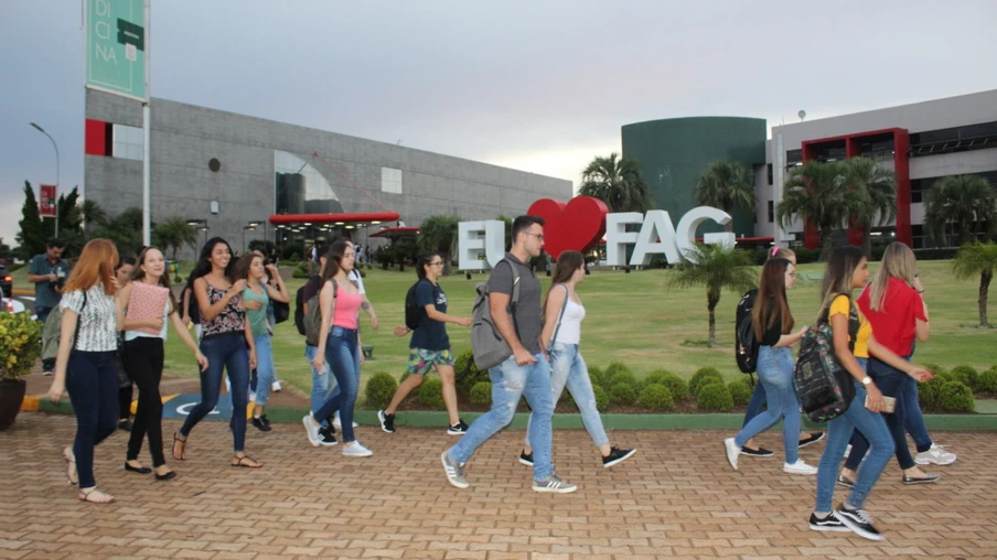 Volta às aulas: ritmo intenso marca retorno de acadêmicos