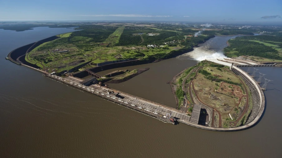 Produção de energia na Itaipu é 7,6% acima do produzido no mesmo período de 2019