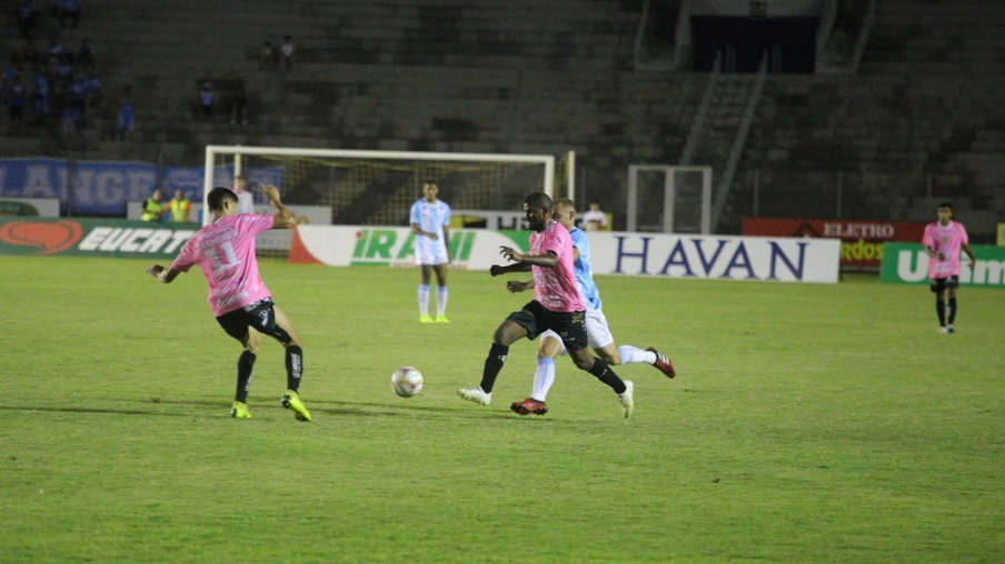 FC Cascavel vence Londrina por 3x1 pela 10ª rodada do Campeonato Paranaense