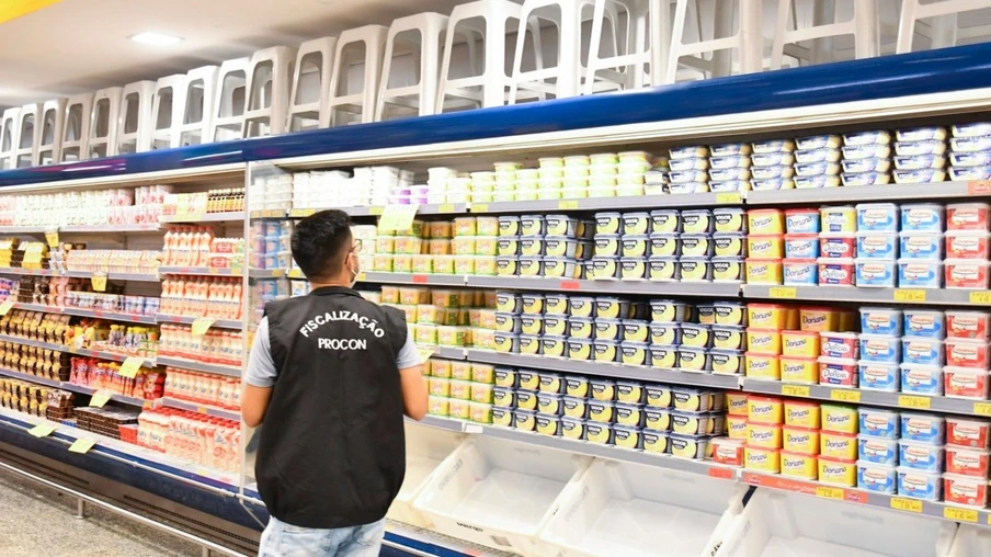 Procon abre oito processos por aumento de preços nos mercados