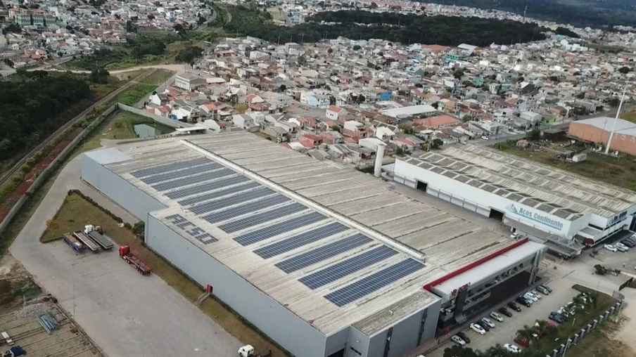 Siderúrgica recebe usina solar por meio de programa da Copel