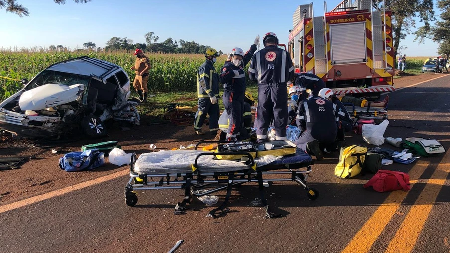 Uma pessoa morre e outras duas ficam feridas em acidente na PR-182 entre Maripá e Palotina; veja vídeo