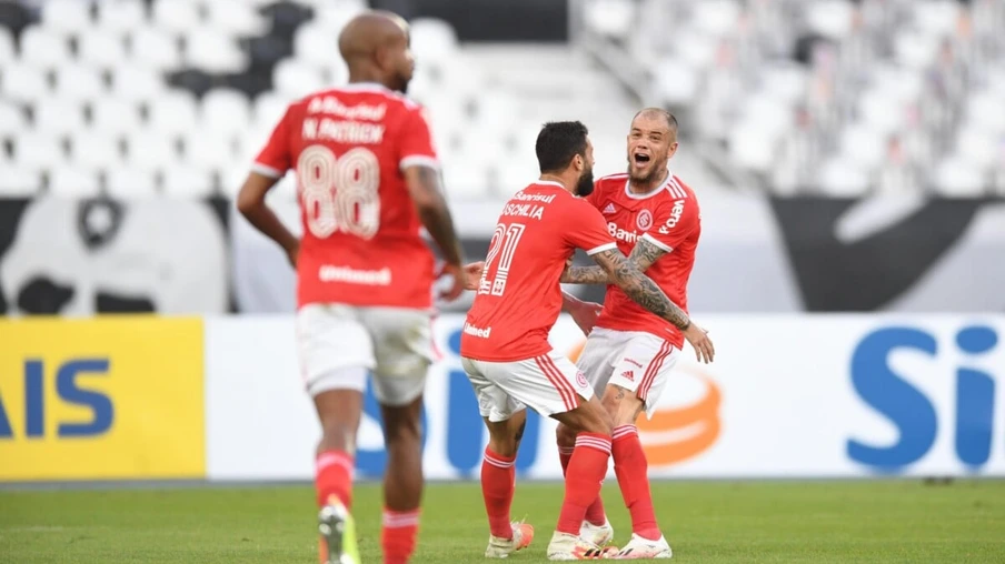 Boschilia comemora o gol do Inter no Engenhão. Foto: Ricardo Duarte