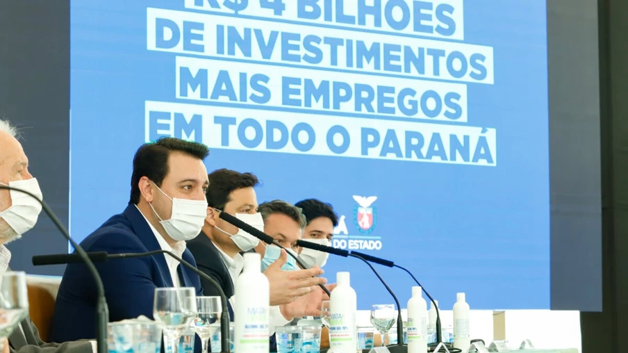 Governador anuncia programa com investimento de R$ 4 bilhões em obras de infraestrutura