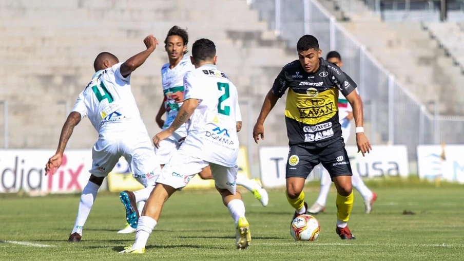  Futebol Clube Cascavel é derrotado pela Portuguesa no Rio de janeiro