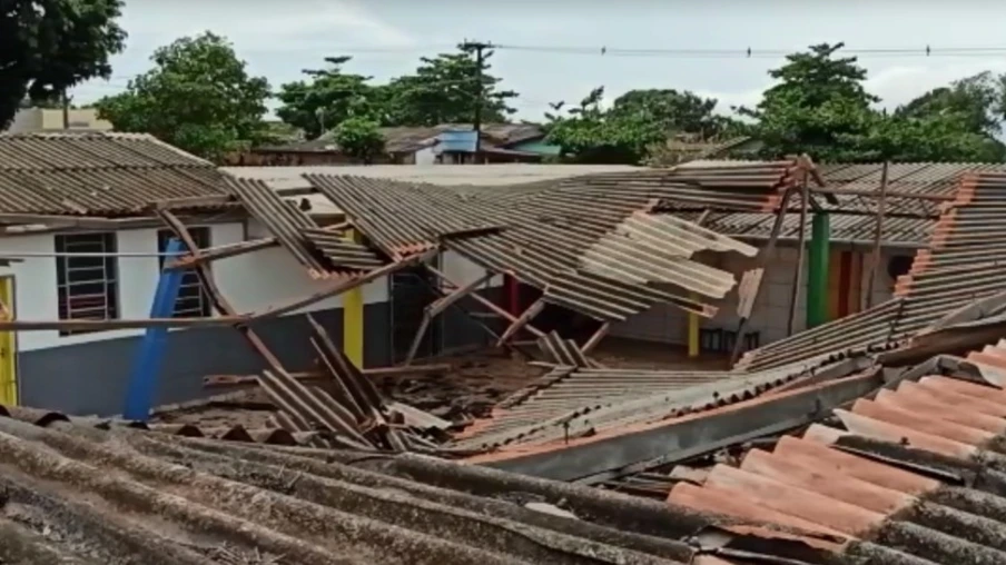 Temporal causa estragos no oeste do Paraná