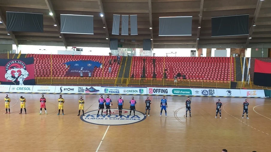 De virada Campo Mourão derrota o Siqueira Campos na Liga Futsal Paraná