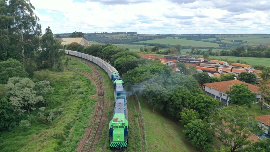 Ibama concede licença e ferrovia com ramal para Foz pode ser licitada até o fim do ano