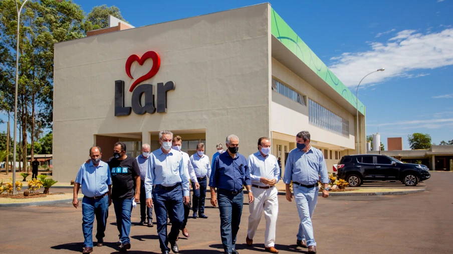 Lar inaugura complexo industrial em Caarapó em MS