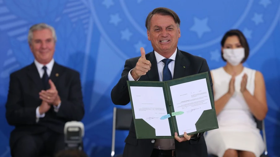 Jair Bolsonaro lidera com folga ranking de popularidade digital