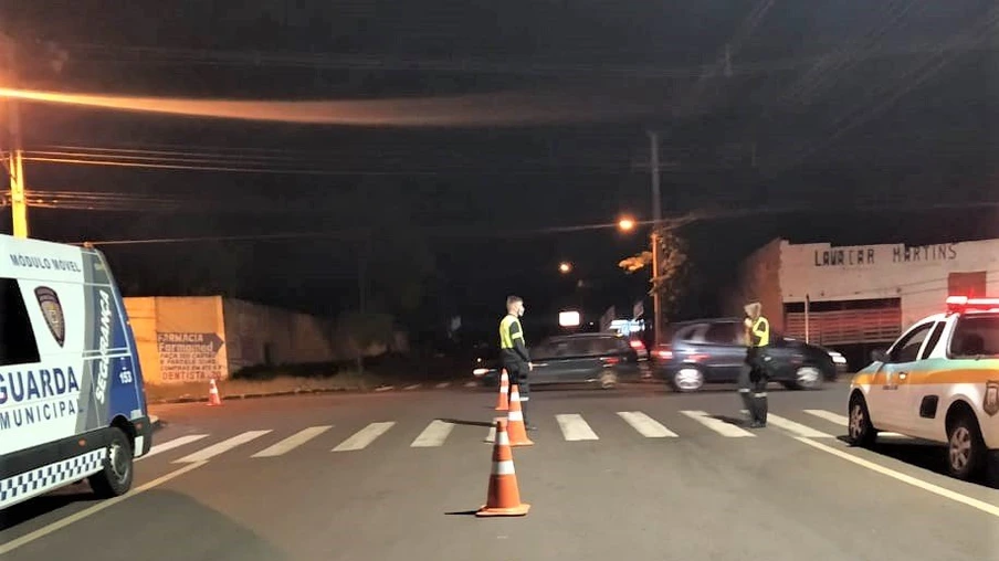 Bloqueios simultâneos de sábado e domingo flagram 14 condutores dirigindo sem habilitação