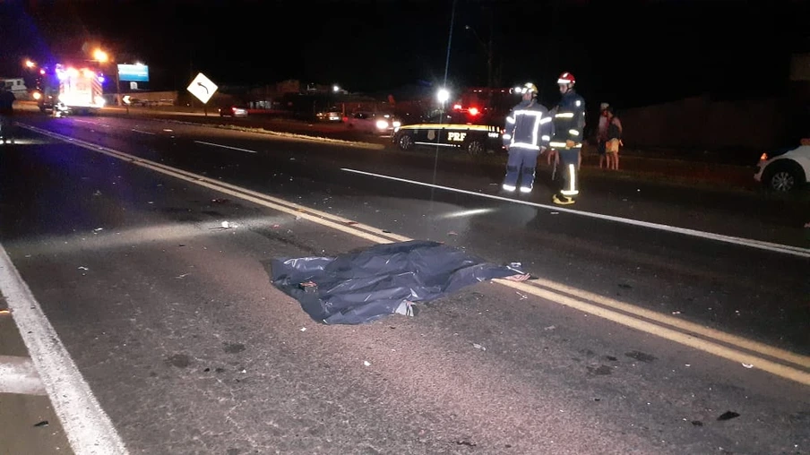 Motociclista tem morte instantânea após colisão frontal na BR-277 em Cascavel