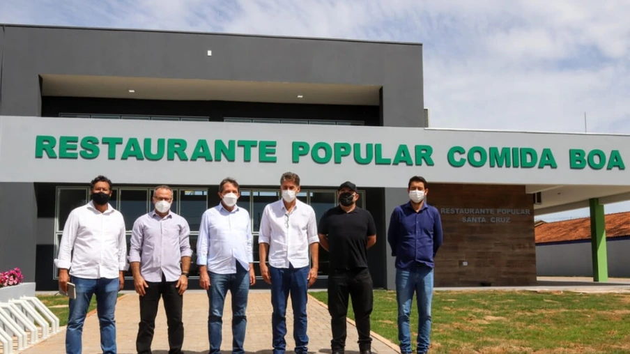 Prefeito de Foz conhece restaurantes populares de Cascavel