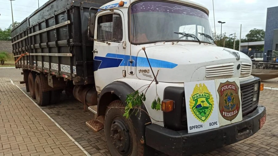 Caminhões com carregamento de R$ 1 milhão em contrabando são apreendidos em Terra Roxa