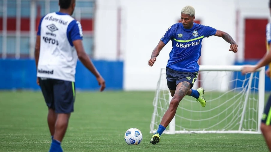 Grêmio, desfalcado, quer provar favoritismo diante do Brasiliense