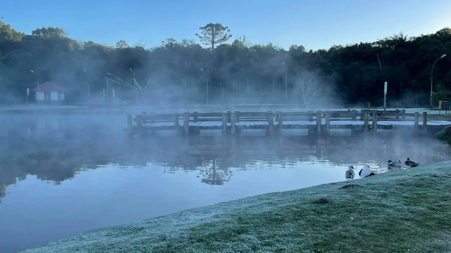 Frio chega arrepiando e Simepar registra -4,7°C em General Carneiro no Paraná