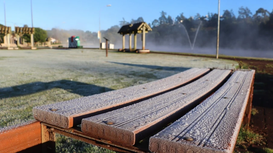 Semana começa com temperatura abaixo de -4ºC em cidades do Paraná