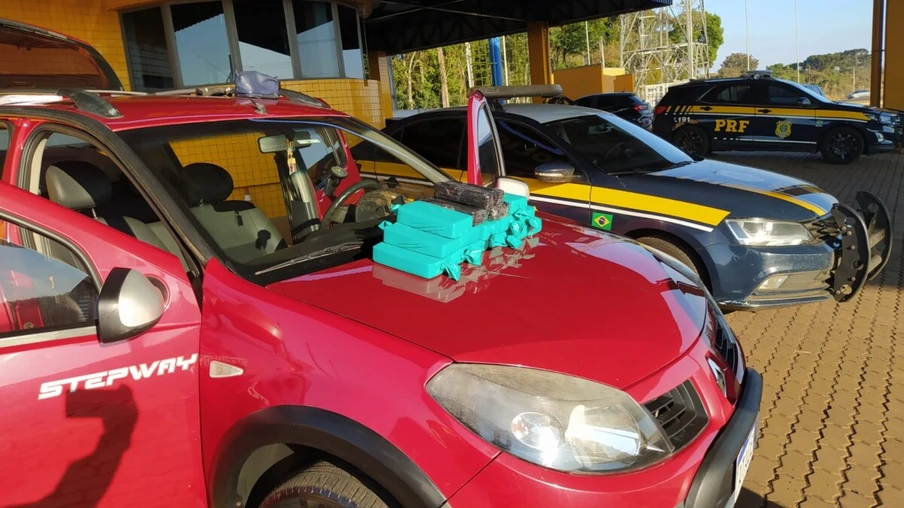 Mulher é presa transportando crack na BR-369