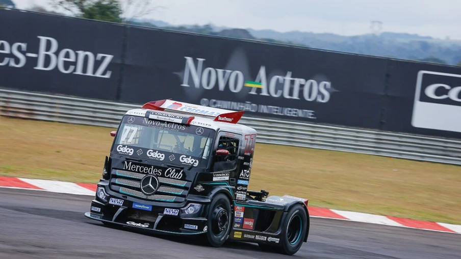 Copa Truck: Mercedes-Benz domina a sexta-feira em Cascavel