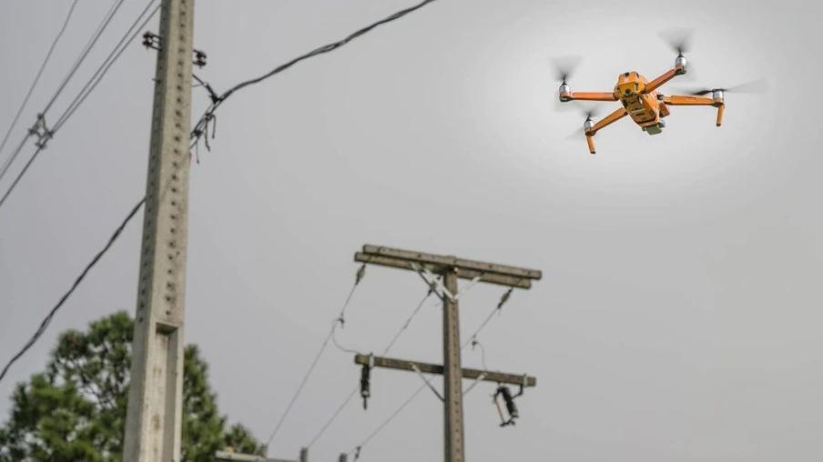 Copel amplia uso de drones para inspeção de redes de energia. Foto:Daniel Cavalheiro/Copel