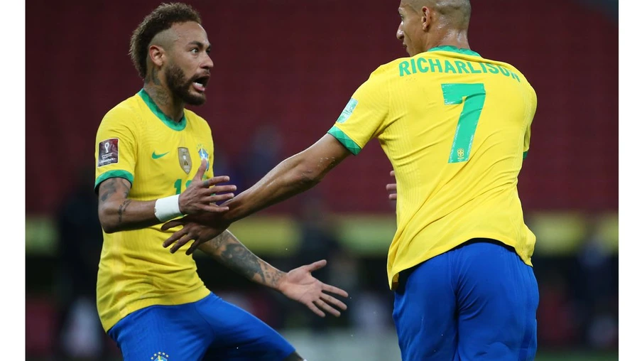 Soccer Football - World Cup - South American Qualifiers - Brazil v Ecuador - Estadio Beira-Rio, Porto Alegre, Brazil - June 4, 2021 Brazil's Richarlison celebrates scoring their first goal with Neymar REUTERS/Diego Vara