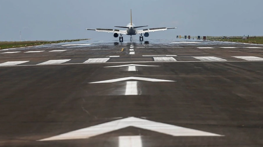 Aeroporto de Foz terá 129 voos e movimento de 17,9 mil passageiros no feriadão