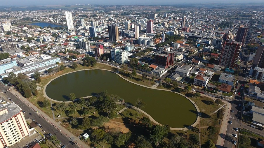 Guarapuava limita público a 70% e recomenda que eventos exijam comprovante de vacinação ou teste negativo para Covid-19