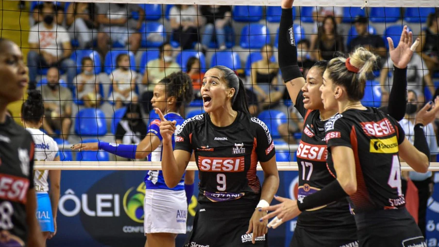 Sesi Bauru domina Minas e conquista a Copa Brasil de vôlei feminino