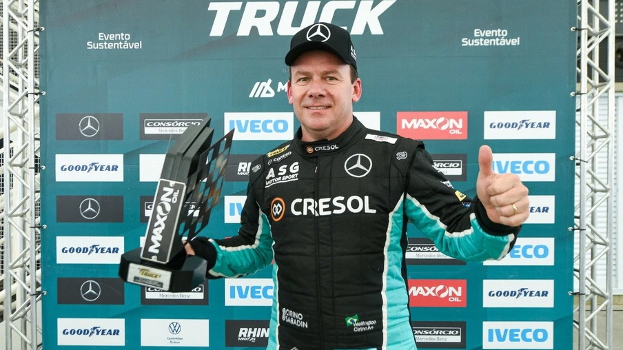 Wellington Cirino faz a pole em Interlagos