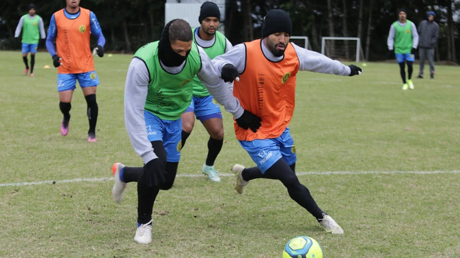 Com pés no chão, Cascavel enfrenta o Juventus em Jaraguá; saiba tudo sobre o jogo