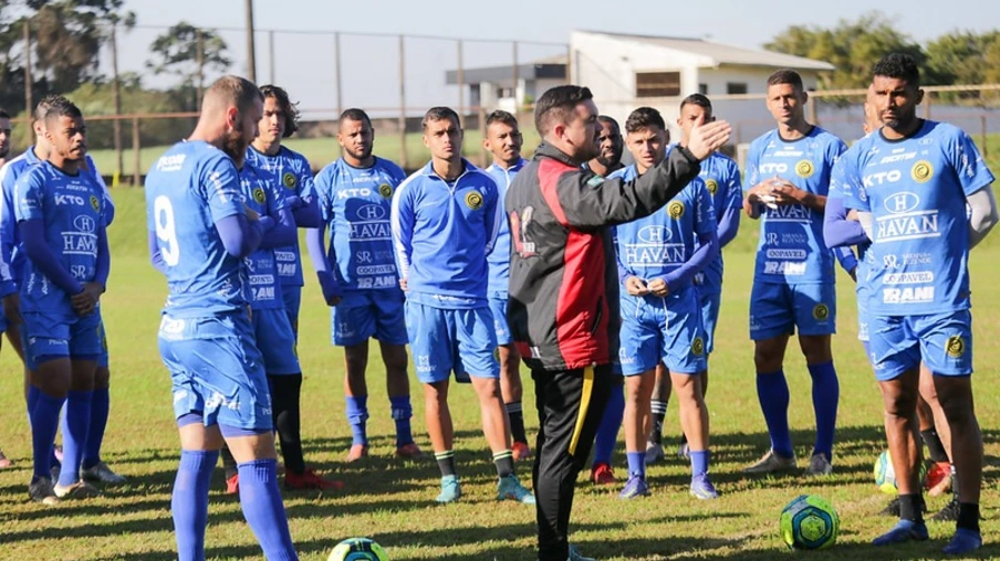 Cascavel viaja na quinta-feira para encarar o São Luiz-RS em jogo decisivo