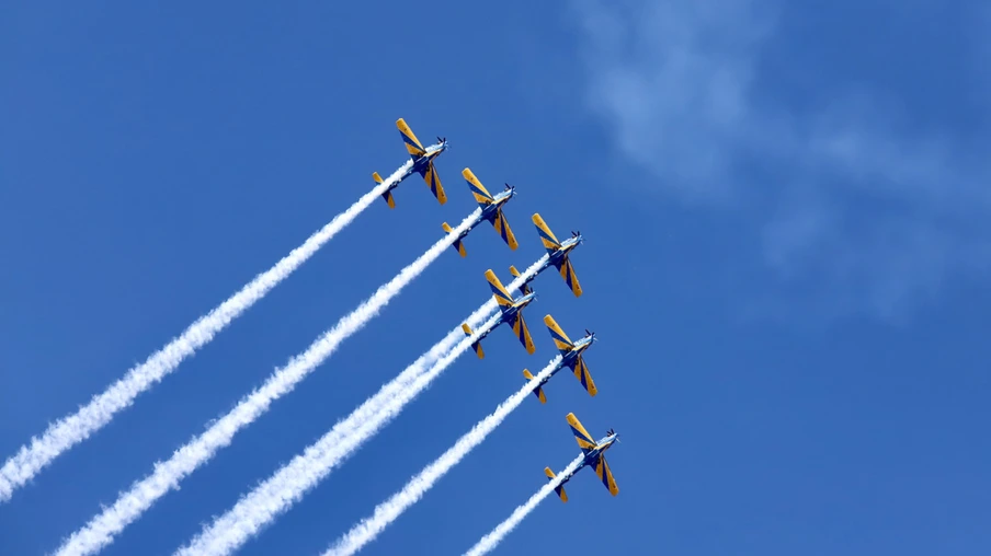 Porto de Paranaguá celebra 88 anos com show da Esquadrilha da Fumaça