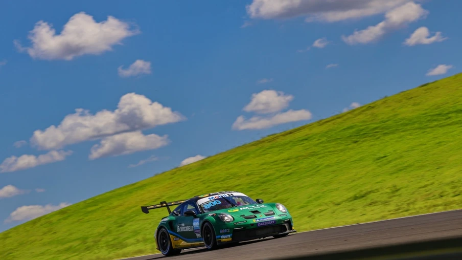 PORSCHE CUP: Raijan cumpre meta e assume P3 na Carrera Sport