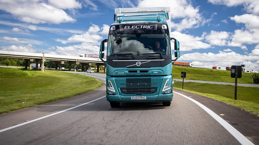 Caminhão Volvo FM ELECTRIC 100% Elétrico. Foto: Rodolfo Buhrer / La Image / Volvo