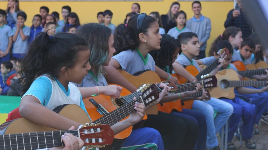 Educação abre chamamento público para laboratórios do Tempo Integral