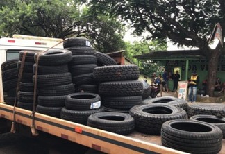 PF apreende eletrônicos e pneus importados irregularmente do Paraguai