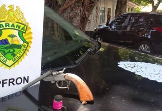 BPFron apreende arma de fogo, munição e cocaína durante Operação Hórus em Santa Helena