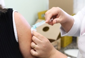 Prefeitura de Foz reabre agendamento para vacinação contra a covid-19
