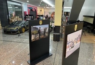 Polícia Federal apresenta Lamborghini em exposição fotográfica