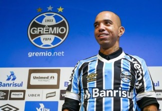 Tardelli pronto para estrear no Grêmio