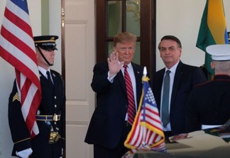 O presidente dos EUA, Donald Trump, recebe o presidente do Brasil, Jair Bolsonaro, na Casa Branca, em Washington (EUA).