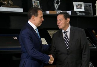 Presidente da República em Exercício, Hamilton Mourão, durante encontro com o governador do Estado de São Paulo, João Dória, no Palácio dos Bandeirantes.