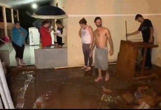 Moradores tiveram muito prejuízo com o temporal em Cascavel